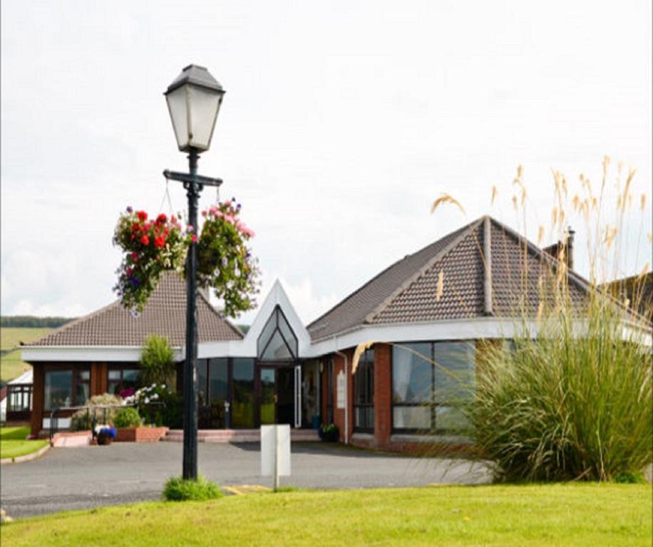 Malin Court Hotel And Restaurant Ayr Exterior photo